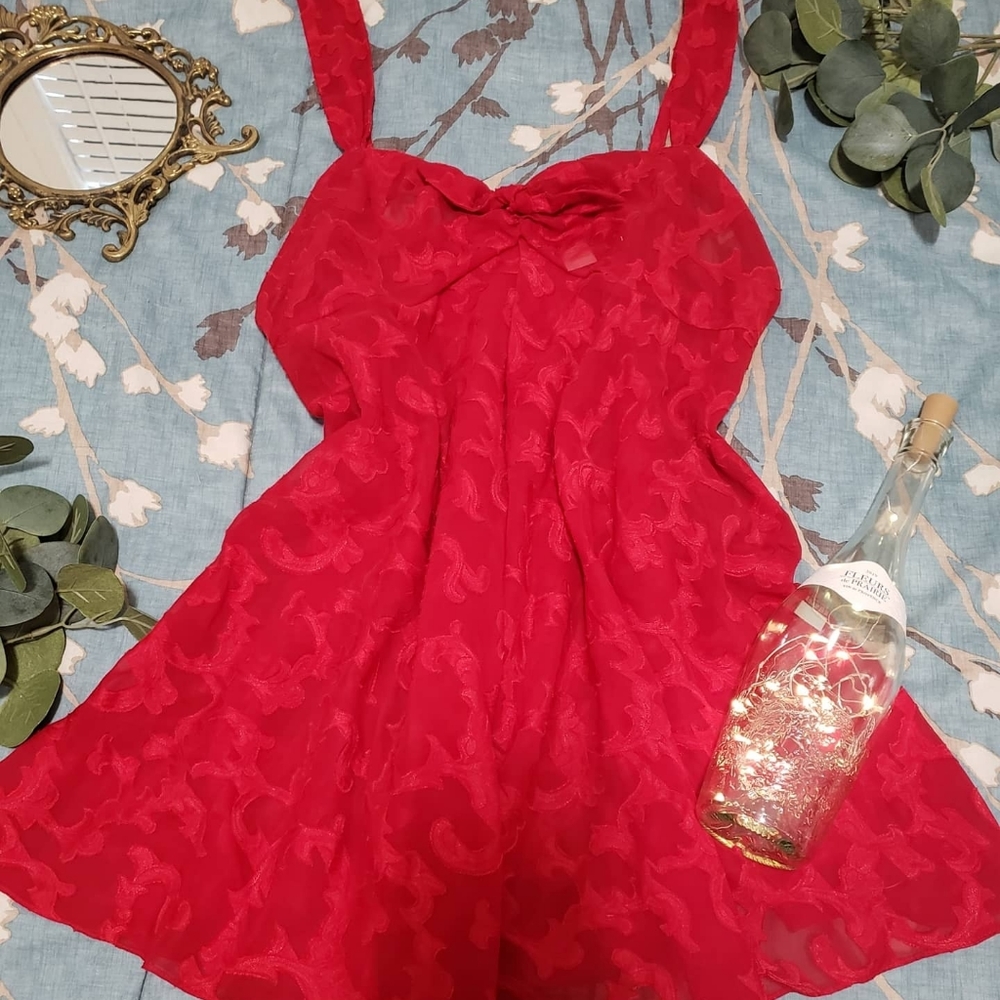 Vintage Victoria's Secret Gold Label Chemise